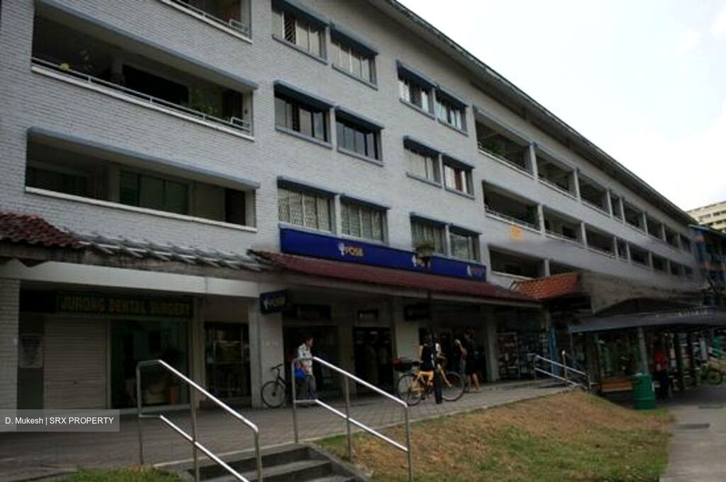 Hong Kah Point (D22), Retail #469295251
